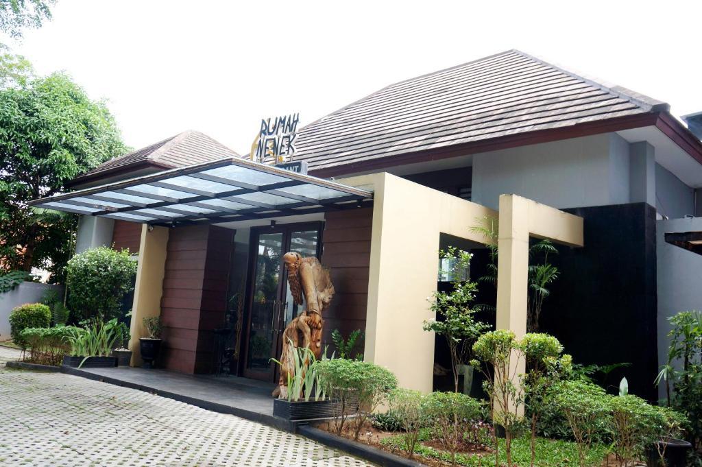 Rumah Nenek Hotel And Restaurant Padang  Room photo